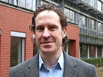 Prof. Dr. Jan-Hendrik hehemann’s innovative research approaches are now being supported for a Heisenberg Professorship from the German research Foundation (DFG). Prof. Dr. Jan-Hendrik hehemann’s innovative research approaches are now being supported for a Heisenberg Professorship from the German research Foundation (DFG).